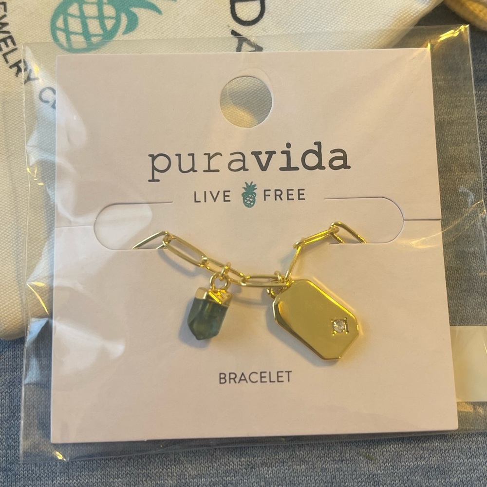 Gold Pura Vida bracelet